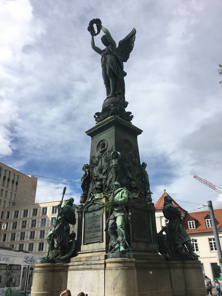 Siegesdenkmal